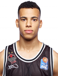 Leon Okpara